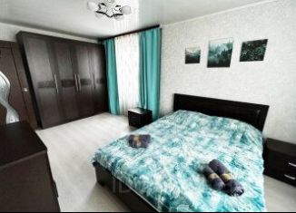 Сдаю 1-ком. квартиру, 32 м2, Мурманская область, улица Карла Маркса, 48