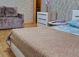 Сдается 1-комнатная квартира, 33 м2, Орск, проспект Ленина, 77Б