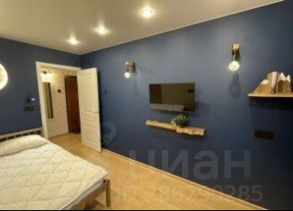 Двухкомнатная квартира в аренду, 43 м2, Апатиты, улица Ленина, 21