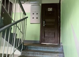 Продаю 2-комнатную квартиру, 44.4 м2, Мурманск, улица Александрова, 26, Ленинский округ