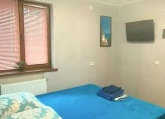 Сдаю дом, 60 м2, Евпатория, проспект Ленина, 4