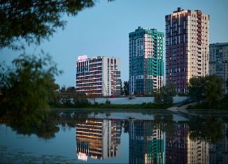 Продается двухкомнатная квартира, 60.8 м2, Брянск, Советский район, улица Комарова, 45