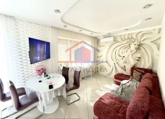 Продаю трехкомнатную квартиру, 83 м2, Старый Оскол