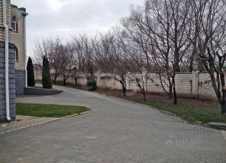 Продается дом, 1500 м2, Ставропольский край, Азовская улица, 64/13
