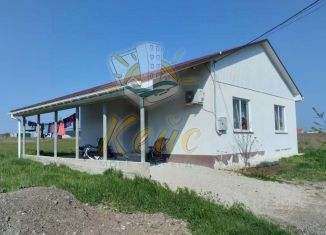 Продам дом, 67 м2, поселок городского типа Приморский, 10-я Садовая улица