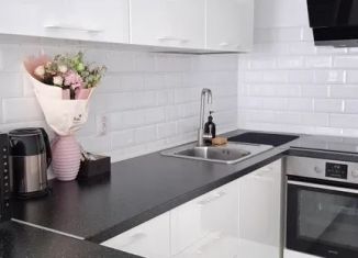 Сдаю в аренду 2-ком. квартиру, 47 м2, Обнинск, проспект Маркса, 89