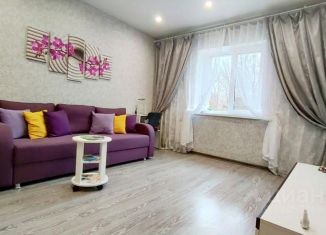 Сдаю в аренду 2-ком. квартиру, 42 м2, Калининград, проспект Калинина, 33, Московский район