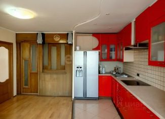 Продается 2-комнатная квартира, 70.6 м2, Самара, проспект Карла Маркса, 175, Октябрьский район