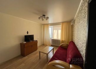 Сдается в аренду 3-комнатная квартира, 65 м2, Оренбургская область, улица Челюскина, 45