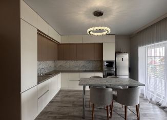 Продаю коттедж, 203 м2, Республика Алтай, улица Валентины Полетаевой, 5