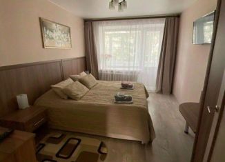 Сдаю однокомнатную квартиру, 58 м2, Печоры, Прудовая улица, 2