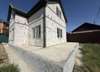 Продаю дом, 136 м2, Элиста, микрорайон Сити-2, 13А