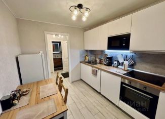 Сдается 1-комнатная квартира, 40 м2, Карелия, улица Кирова, 13