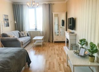 Сдается в аренду 2-ком. квартира, 86 м2, Карелия, улица Чкалова, 1