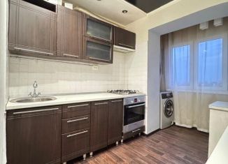 Продажа 2-комнатной квартиры, 46 м2, Нальчик, улица Щаденко