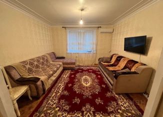 Сдача в аренду 1-ком. квартиры, 36 м2, Дагестан, посёлок городского типа Шамилькала, 18А