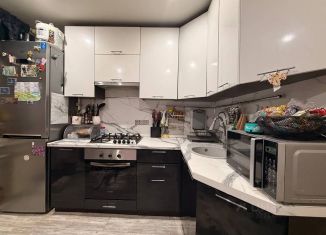 Продажа двухкомнатной квартиры, 53 м2, Московская область, 3-й микрорайон, 27