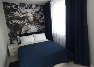 Сдам 1-комнатную квартиру, 42 м2, Луга, проспект Кирова, 89