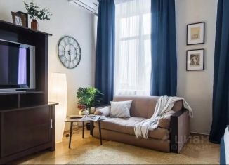 4-ком. квартира в аренду, 20 м2, Москва, улица Серафимовича, 2, метро Октябрьская