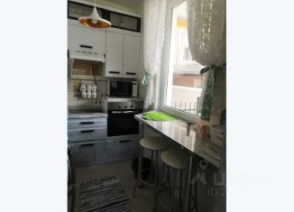 Сдаю в аренду 2-комнатную квартиру, 50 м2, Краснодарский край, Тростниковая улица, 35