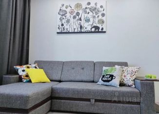 Сдаю в аренду 1-ком. квартиру, 40 м2, Тюменская область, улица Дмитрия Менделеева, 2к2