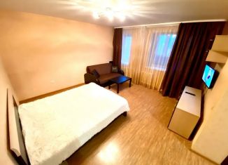 Сдам 1-комнатную квартиру, 43 м2, Уфа, улица 8 Марта, 32/1