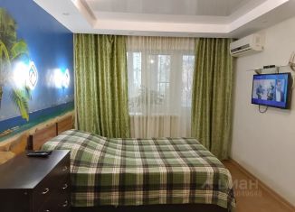 Сдаю в аренду 1-ком. квартиру, 32 м2, Воронеж, улица Карла Маркса, 66