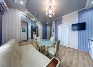 Сдается 2-ком. квартира, 52 м2, Челябинская область, площадь МОПРа, 9