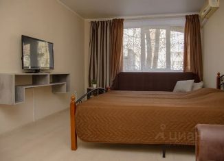 Сдам в аренду 1-ком. квартиру, 45 м2, Самара, Чапаевская улица, 194, метро Российская