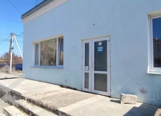 Продаю дом, 85 м2, село Новосельское, улица Гагарина, 1А
