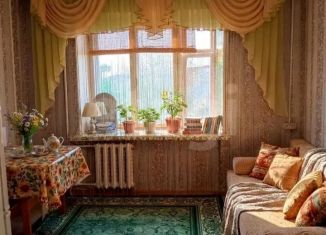Продаю комнату, 12.7 м2, Тюмень, улица 50 лет Октября, 63А, Ленинский округ