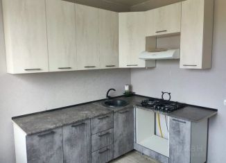 Продам 3-комнатную квартиру, 63.6 м2, Орловская область, улица Кузьмина, 8