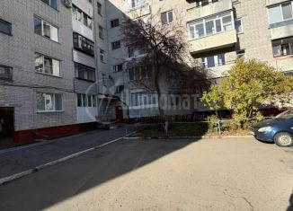 Продается 2-комнатная квартира, 49.9 м2, Курган, 2-й микрорайон, 3, жилой район Заозёрный