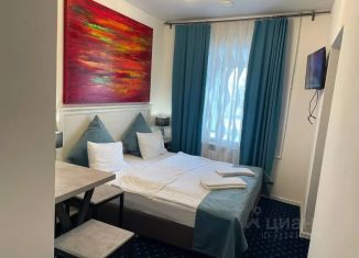 Сдается в аренду комната, 14 м2, Москва, улица Сретенка, 1