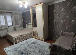 Сдаю 1-ком. квартиру, 38 м2, поселок городского типа Дубки, посёлок городского типа Дубки, 21