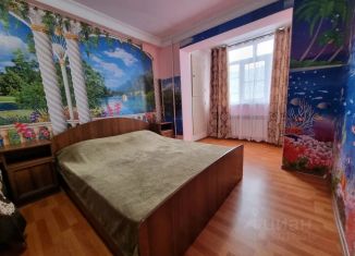 Сдаю 1-комнатную квартиру, 55 м2, Дагестан, улица Х. Тагиева, 33В