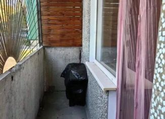 Продаю 2-комнатную квартиру, 54 м2, Абакан, проспект Дружбы Народов, 46