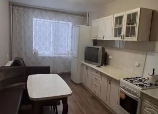 Двухкомнатная квартира на продажу, 76.2 м2, Альметьевск, улица Маяковского, 76