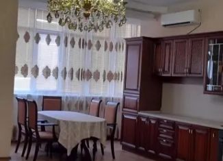 Сдам в аренду трехкомнатную квартиру, 120 м2, Дагестан