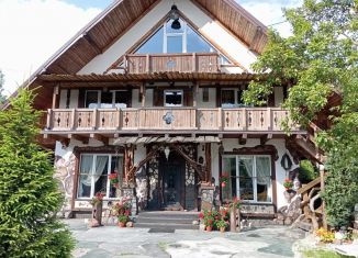 Сдается дом, 180 м2, Калининград, Дачная улица, 20