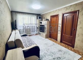 Продаю 3-ком. квартиру, 48.8 м2, Йошкар-Ола, улица Строителей, 9, 9-й микрорайон