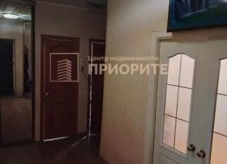Продается трехкомнатная квартира, 71 м2, Саха (Якутия), улица Кузьмина, 30/3