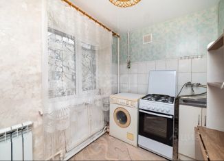 Трехкомнатная квартира на продажу, 60.7 м2, Курганская область, улица Монтажников, 1