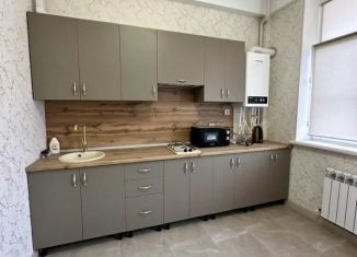 Аренда двухкомнатной квартиры, 60 м2, Дагестан, улица имени Р. Зорге, 40А