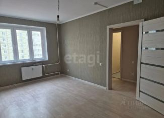 Продаю 2-комнатную квартиру, 58.4 м2, Курск, улица Вадима Кирпиченко, 4А