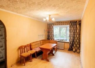 Продажа 2-комнатной квартиры, 43.5 м2, Абакан, улица Кравченко, 9