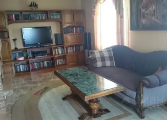 Сдается в аренду дом, 150 м2, Зеленоградск, 2-я Фабричная улица, 31