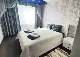 Сдаю двухкомнатную квартиру, 64 м2, Йошкар-Ола, улица Кирова, 3А