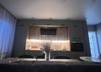 Продается четырехкомнатная квартира, 77.5 м2, Ульяновская область, Дрогобычская улица, 27
