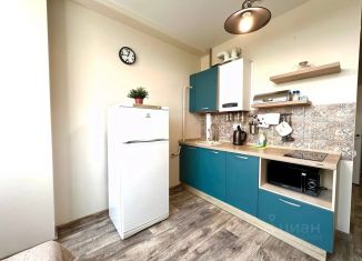 Продаю 1-ком. квартиру, 44 м2, Сочи, улица Метелёва, 1